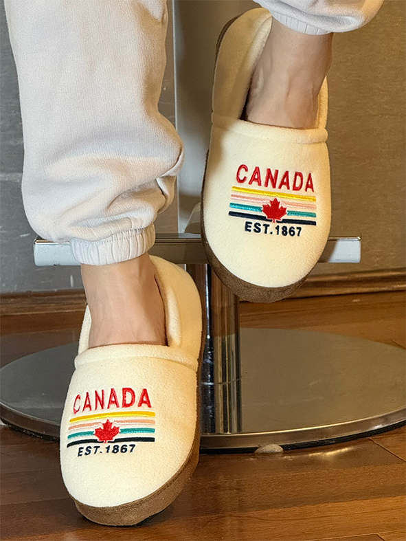 Heritage Canada Moccasin Slippers